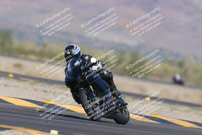 media/Nov-12-2023-SoCal Trackdays (Sun) [[5d1fba4e7d]]/Turn 14 (1035am)/